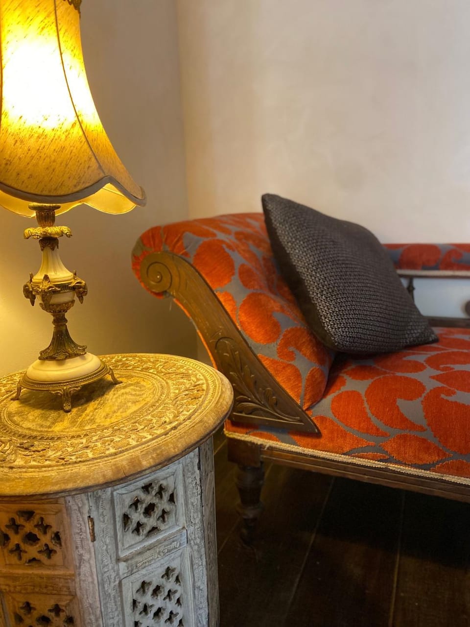 Seating area, Bedroom