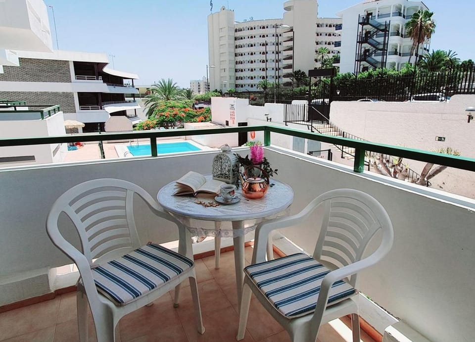 View (from property/room), Balcony/Terrace, Pool view