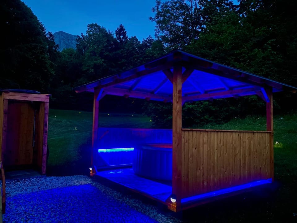 Glamping Krn Luxury tent in Friuli-Venezia Giulia