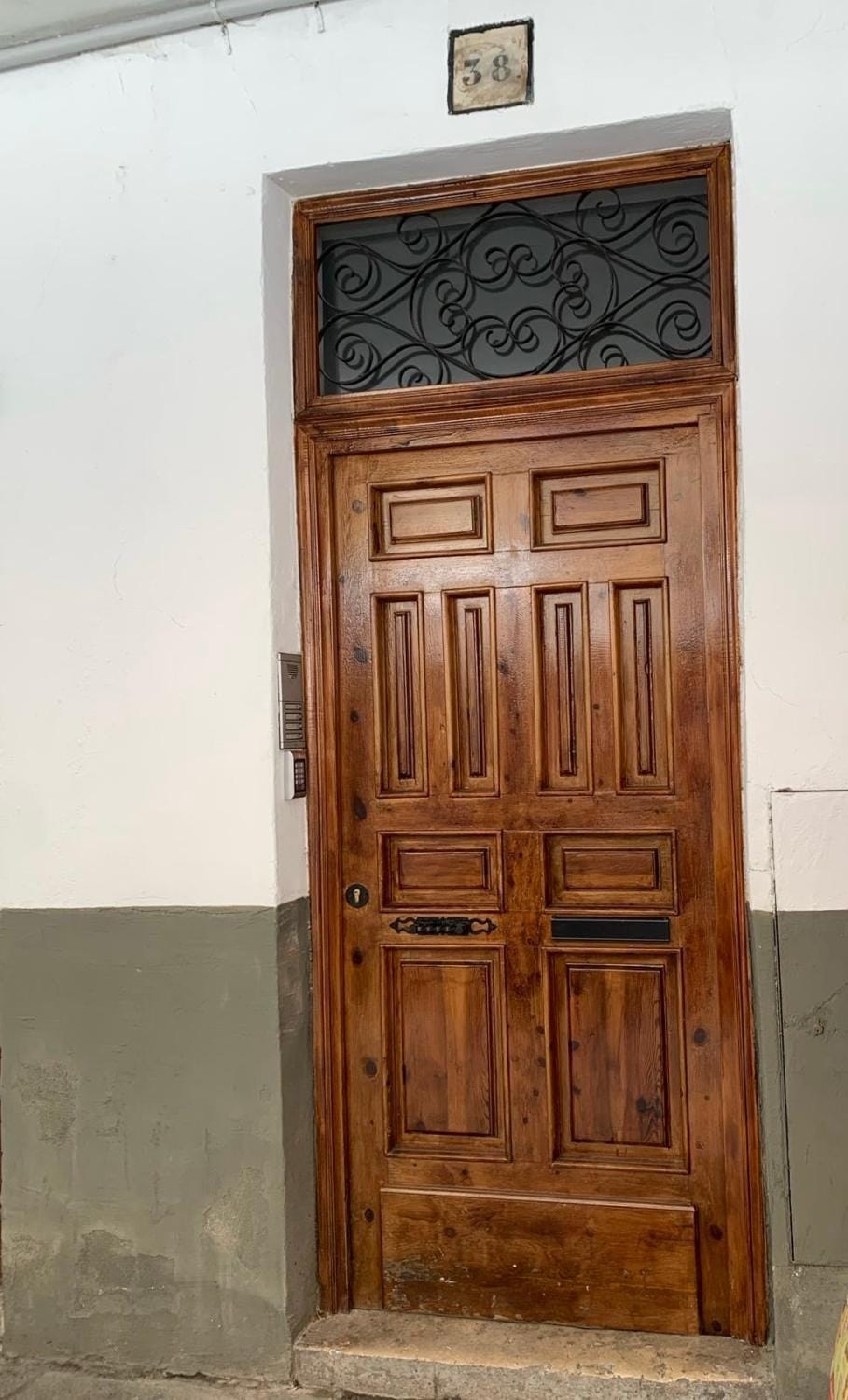 Facade/entrance