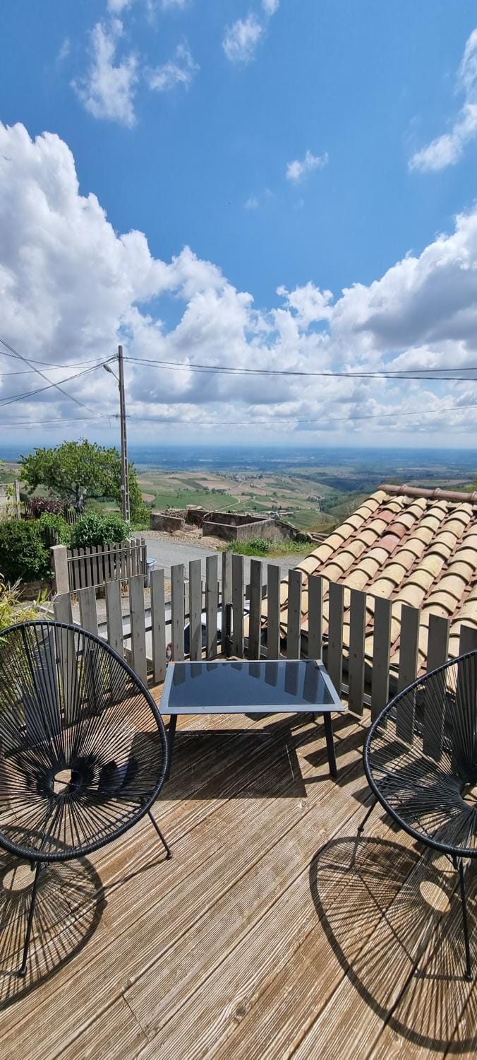 O Beaujolais Chiroubles House in Auvergne-Rhône-Alpes