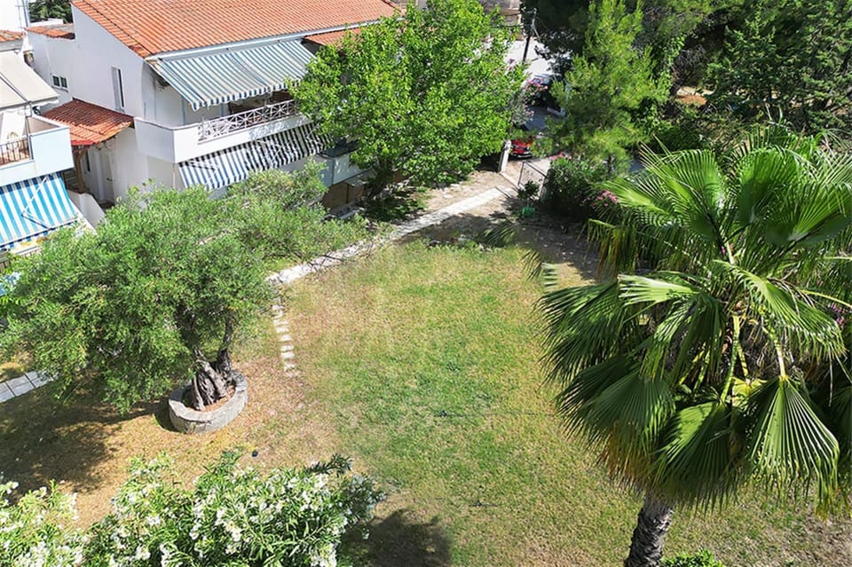 Garden, Garden view