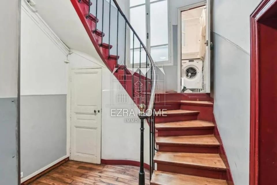 Élégant 2 Pièces avec Cour Pavée Apartment in Paris
