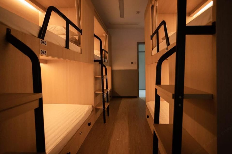 bunk bed