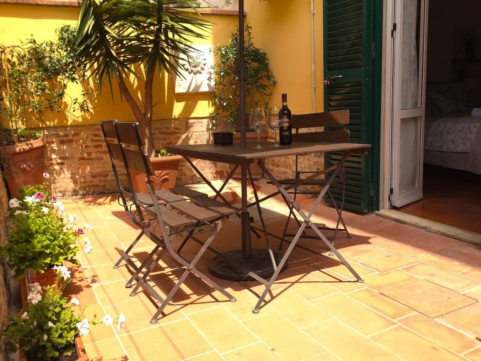 Patio, View (from property/room), Balcony/Terrace