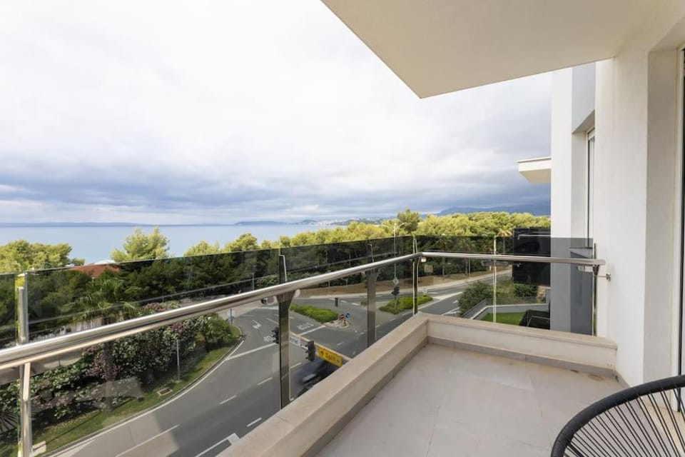 Adriatic sunset no2 Apartment in Podstrana