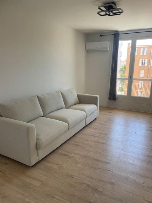 Juan F3 100 m des plages Apartment in Antibes