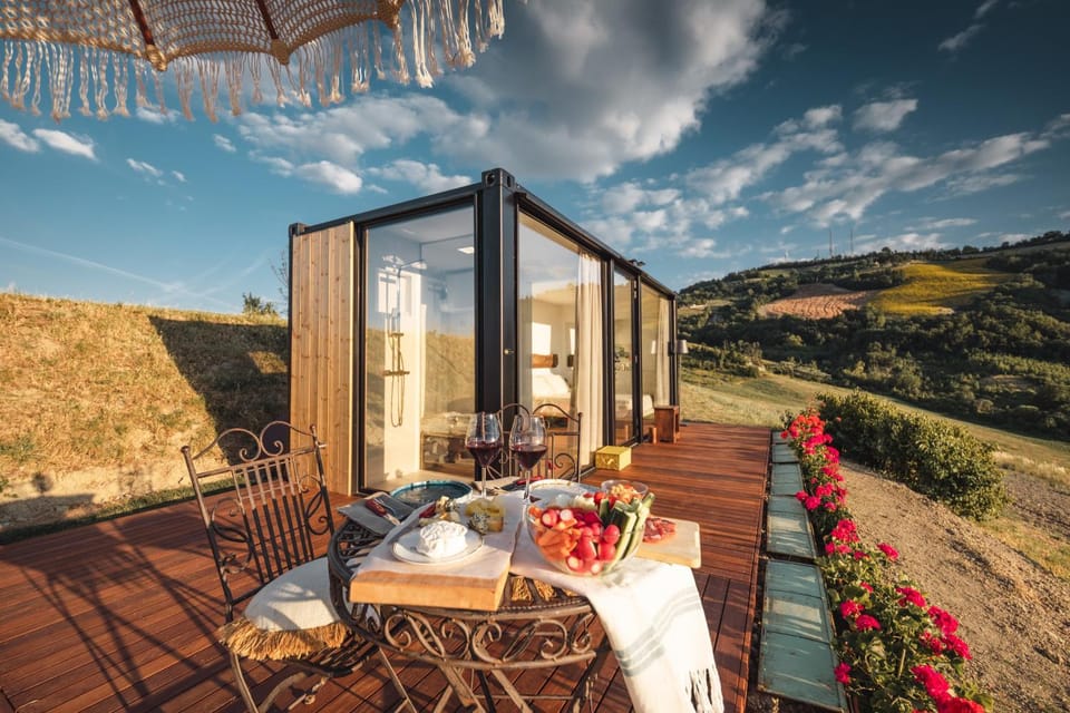 Patio, Day, Natural landscape, View (from property/room), Food and drinks