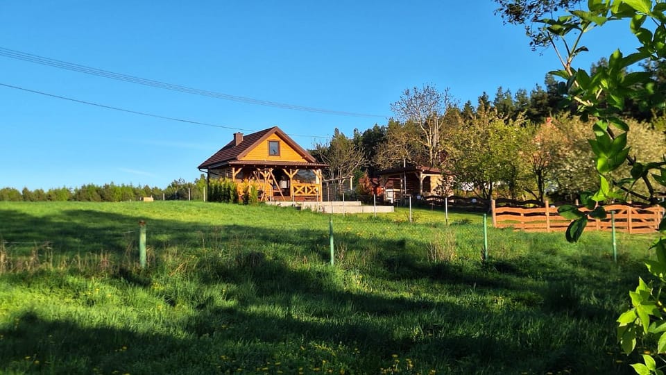 Domek Nad Stawem Bory Tucholskie House in Poland