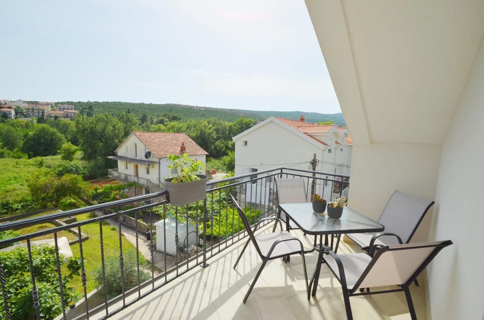 View (from property/room), Balcony/Terrace