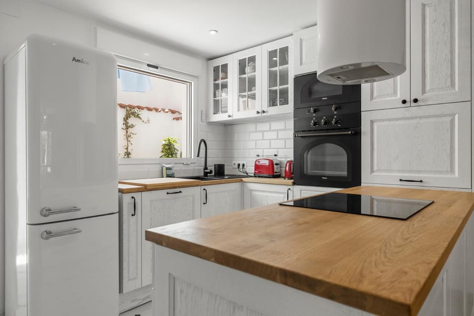 Kitchen or kitchenette, Other