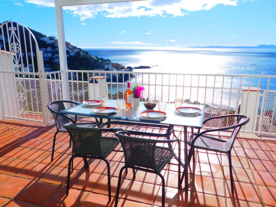 GMID IMMO A-139 Casa Mallorca House in Roses