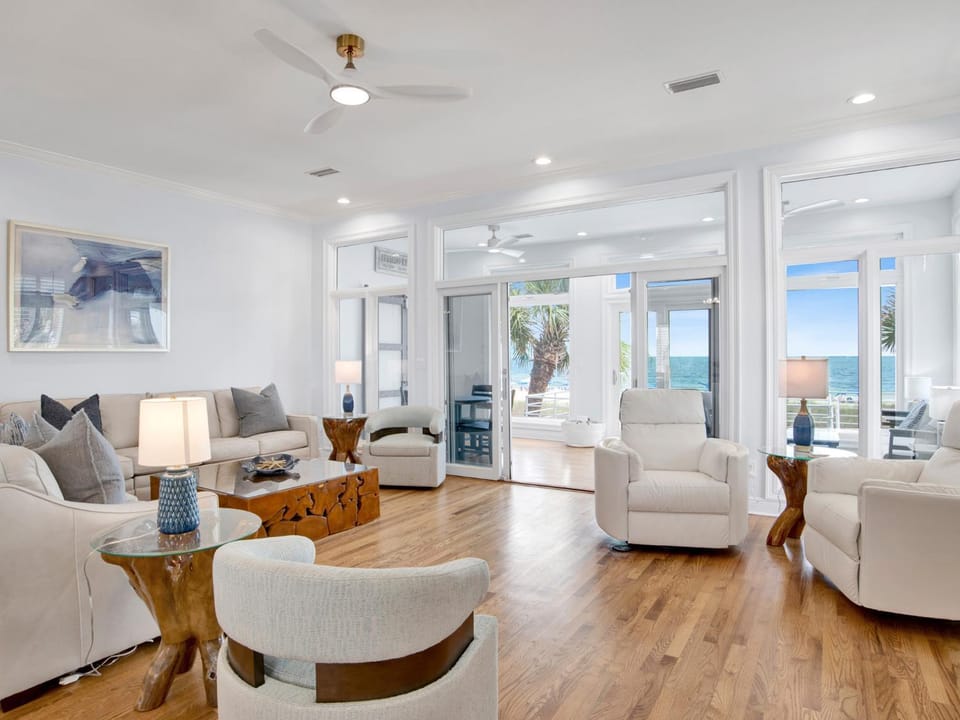 Living room, Seating area, Sea view, furniture