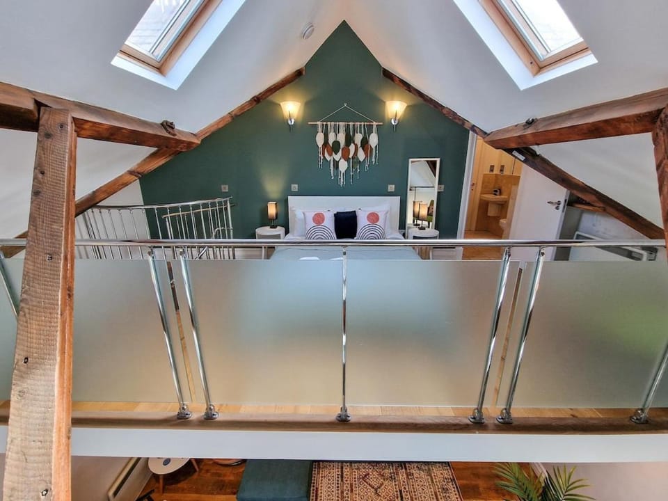3 Bed Piccadilly Duplex City Centre House in Manchester