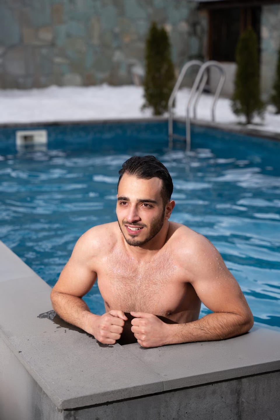 Swimming pool
