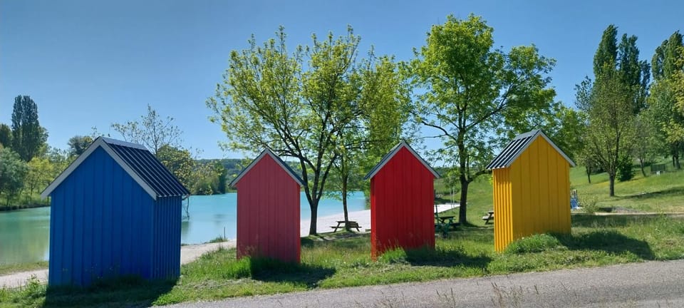 LES REFUGES DU LOT Kouki's Lodge Chalet in Occitanie