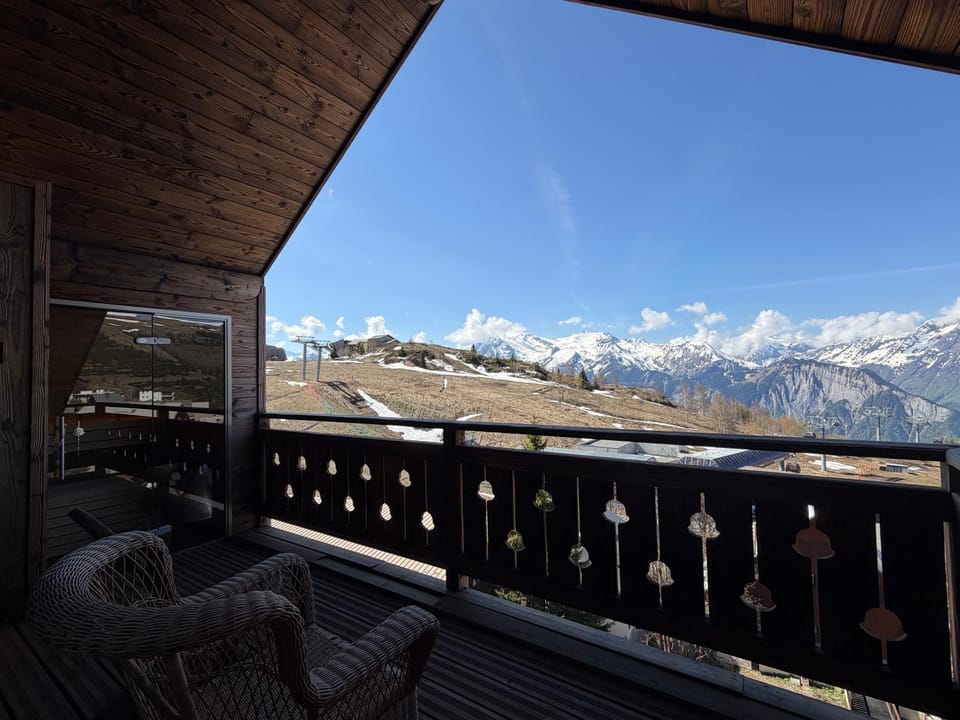View (from property/room), Balcony/Terrace