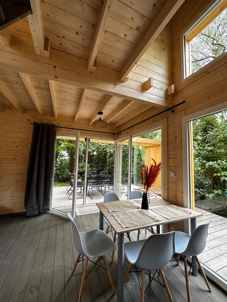 Day, View (from property/room), Balcony/Terrace, Living room, Seating area, Dining area