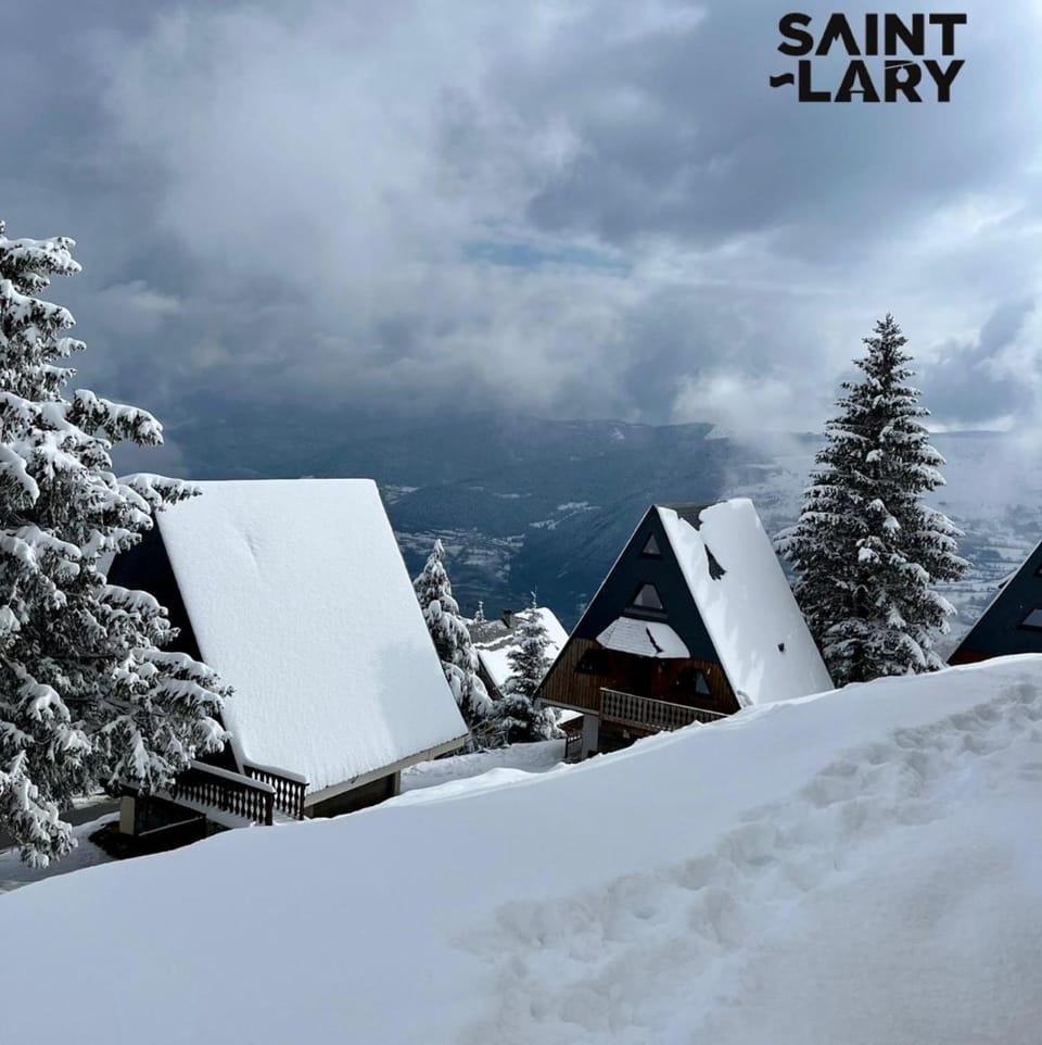Chalet 4 pers confort 100mdespistes St Lary 4 étoiles Apartment in Saint-Lary-Soulan