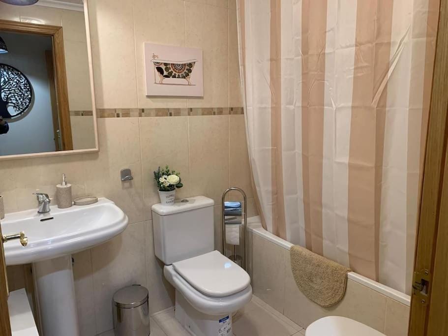 Bathroom, bidet