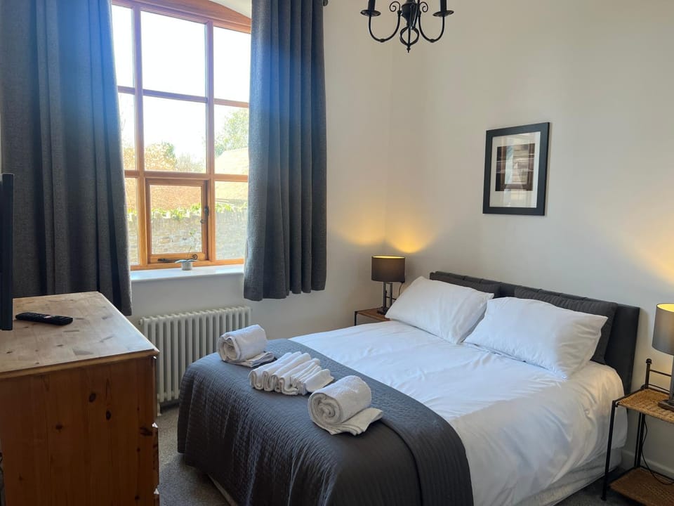 Barnstaple - Apartment- Sleeps 2 - Parking Apartment in Barnstaple