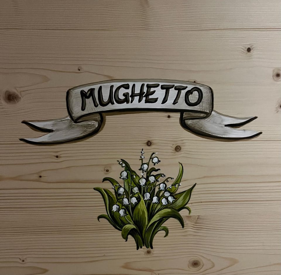 Decorative detail