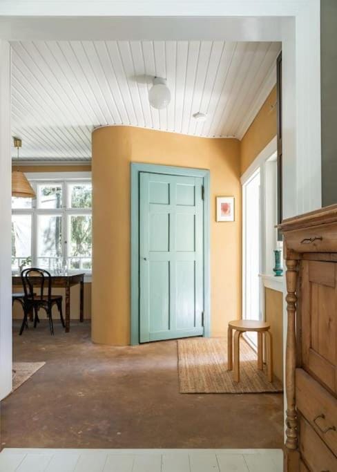 Asunto kauniissa puutalossa, P-paikka Apartment in Finland