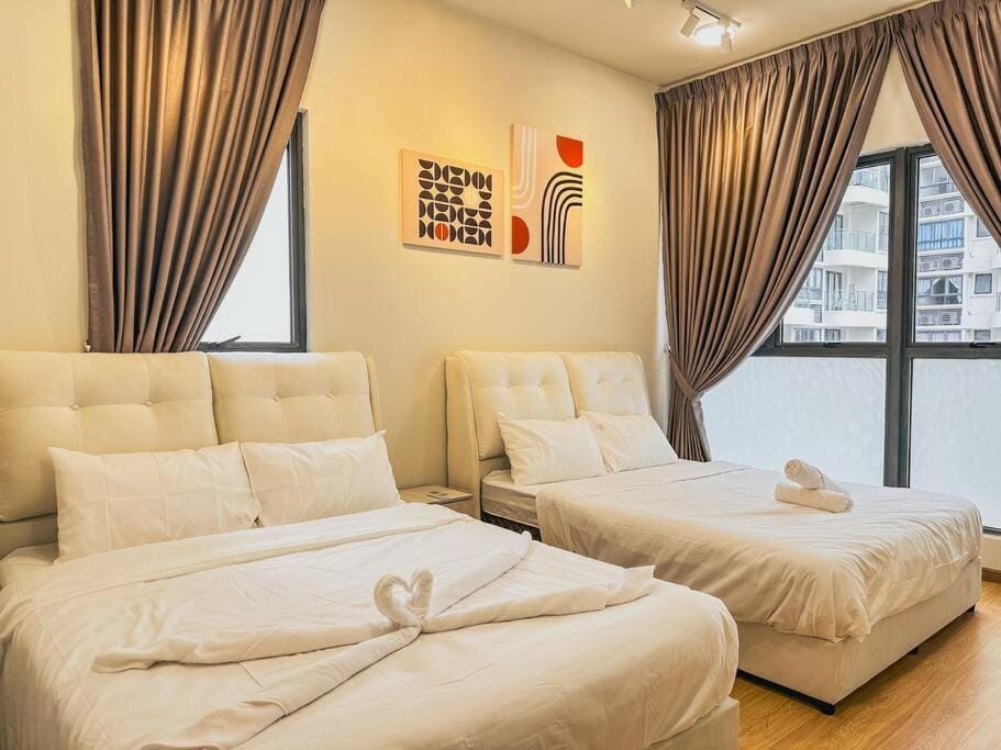 Bed, towels