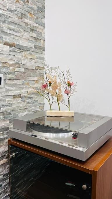 Appartement Proche centre ville avec Parking Gratuit Apartment in Annecy