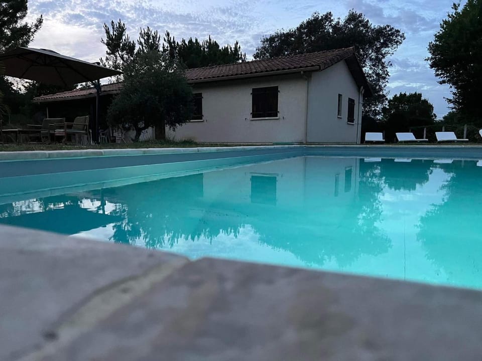 Garden, Swimming pool