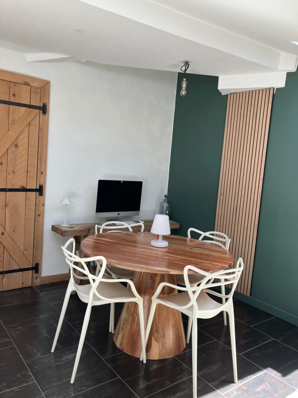 Sur les toits dArles Apartment in Arles