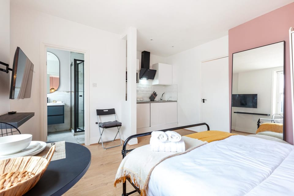Studio near Bayswater station Apartment in City of Westminster