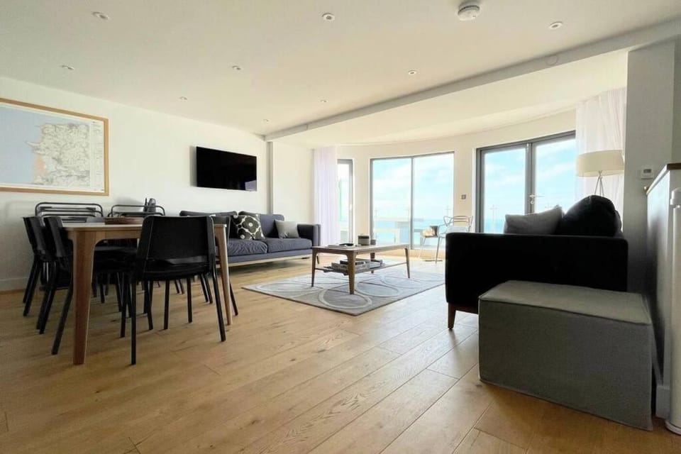 Seasalt - Beach Front Apartment Apartment in Woolacombe