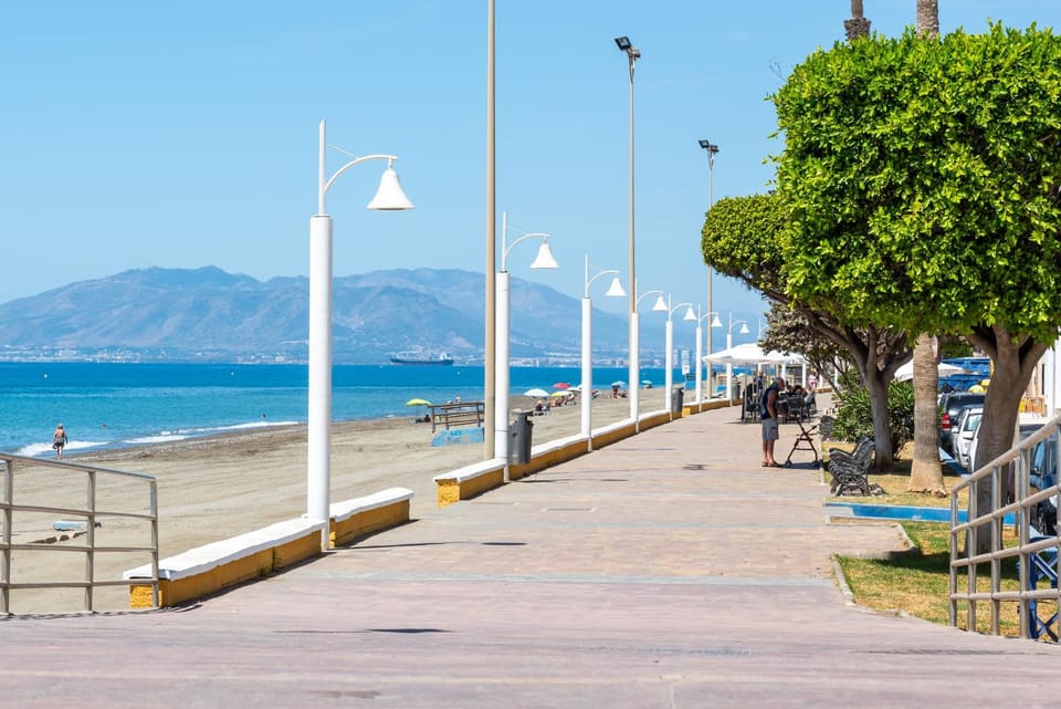 Day, Natural landscape, Beach, Mountain view, Sea view