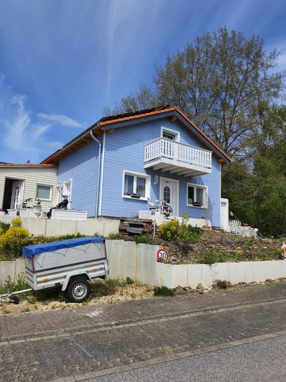 Holzhaus Chalet Nationalpark Eifel Hund willkommen Chalet in North Rhine-Westphalia