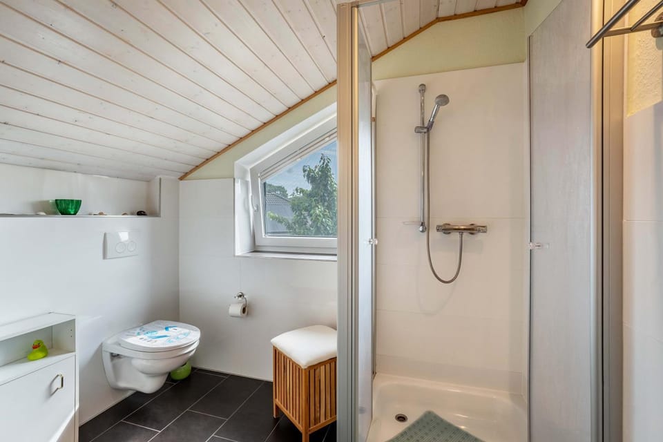 Bathroom, Living room