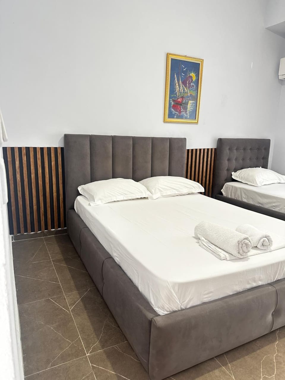 Almer room 2 Bed and Breakfast in Vlorë County, Albania