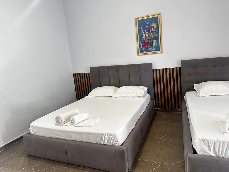 Almer room 2 Bed and Breakfast in Vlorë County, Albania