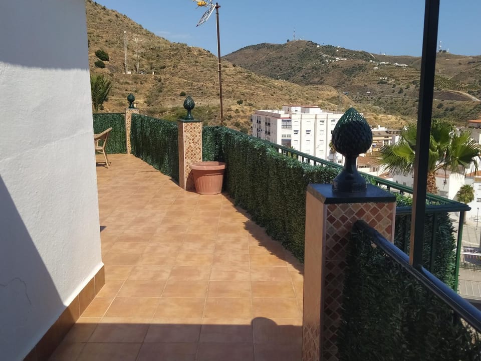 Casa El Barco House in Río de Torrox