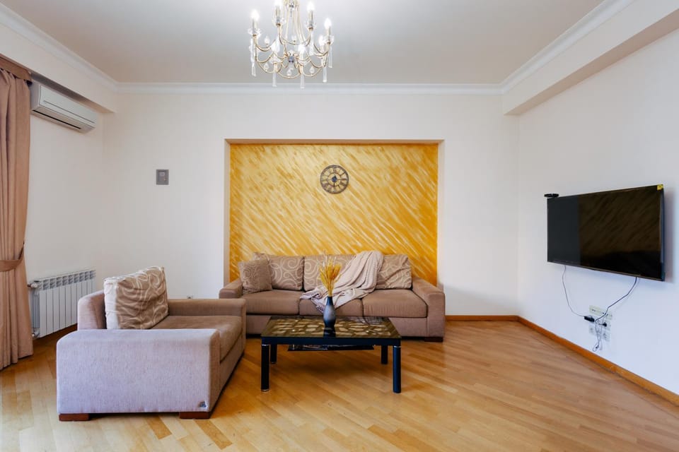 Aram street, 1 bedroom Comfy & Sunny apart with Open balcony DI480 Apartment in Yerevan
