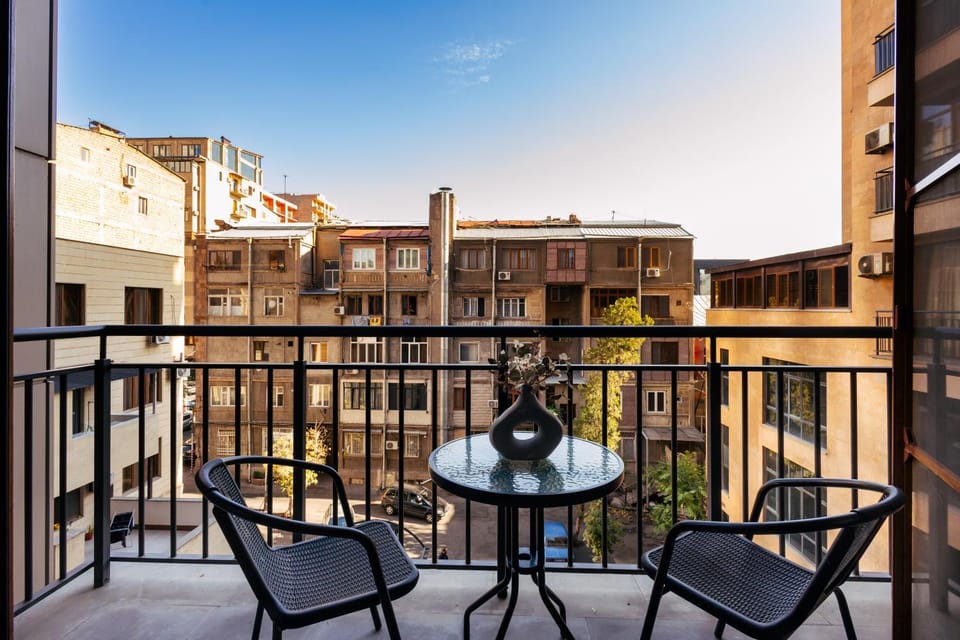 Aram street, 1 bedroom Comfy & Sunny apart with Open balcony DI480 Apartment in Yerevan