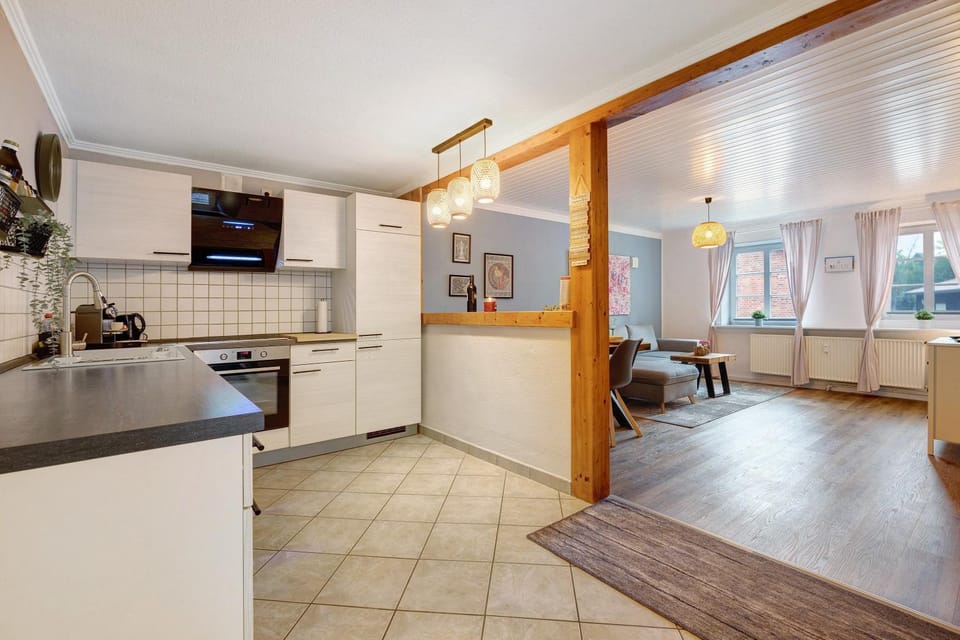 Property building, Kitchen or kitchenette, Living room