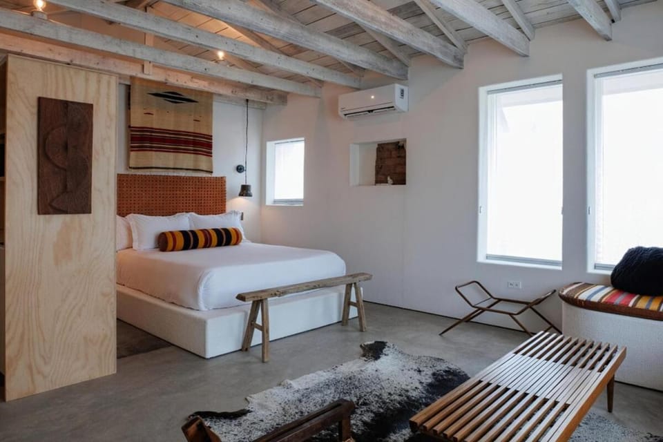 Retreat Suite at Iconic Property Apartment in Marfa