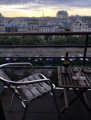View (from property/room), Balcony/Terrace, City view, Landmark view