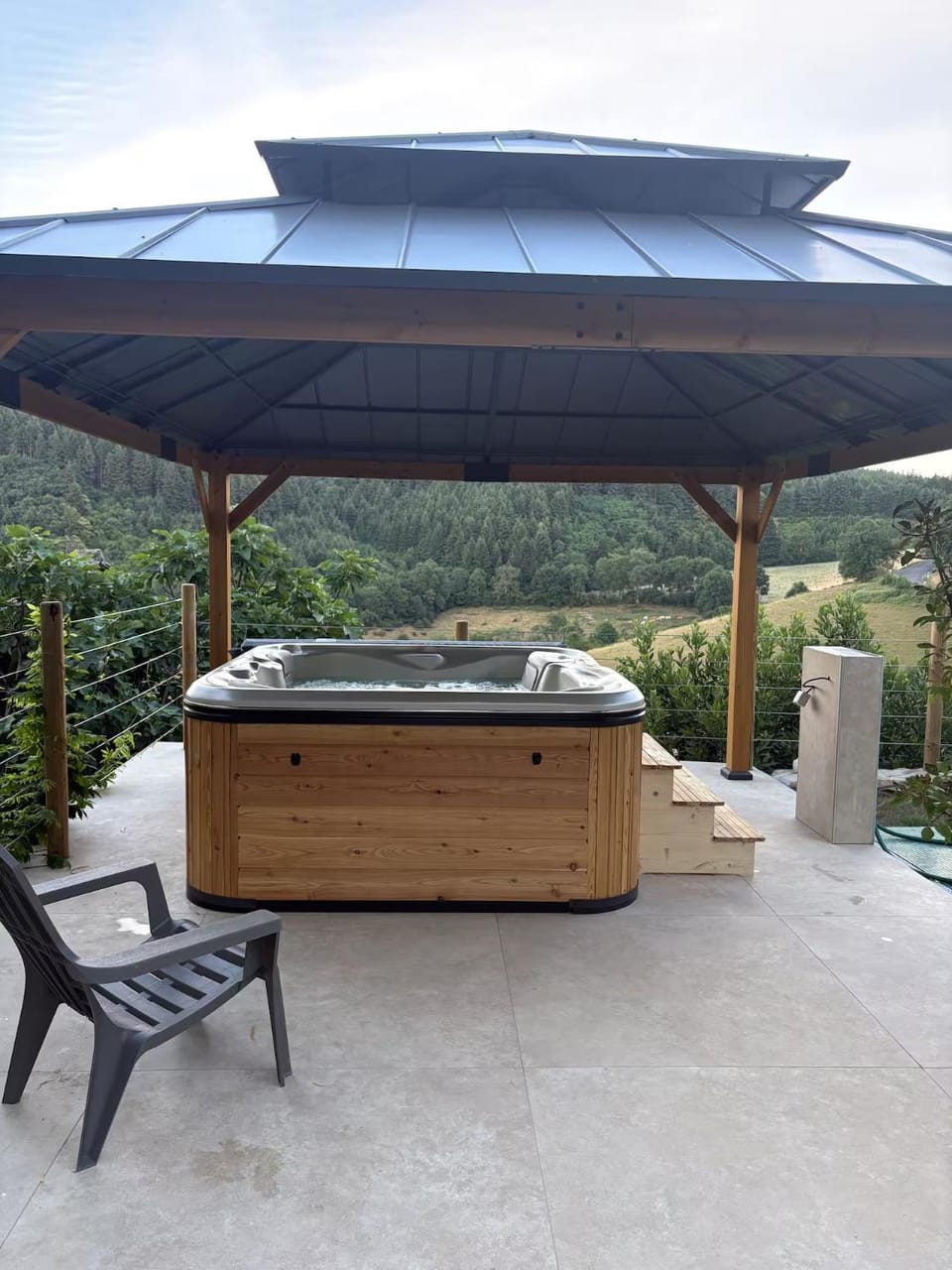 Hot Tub