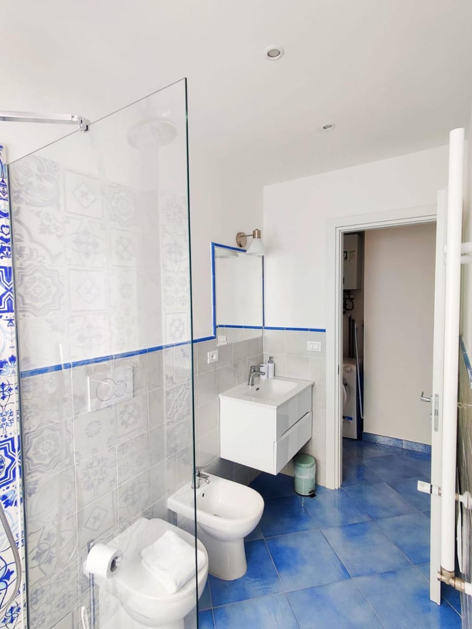 Shower, Toilet, Bathroom, bidet