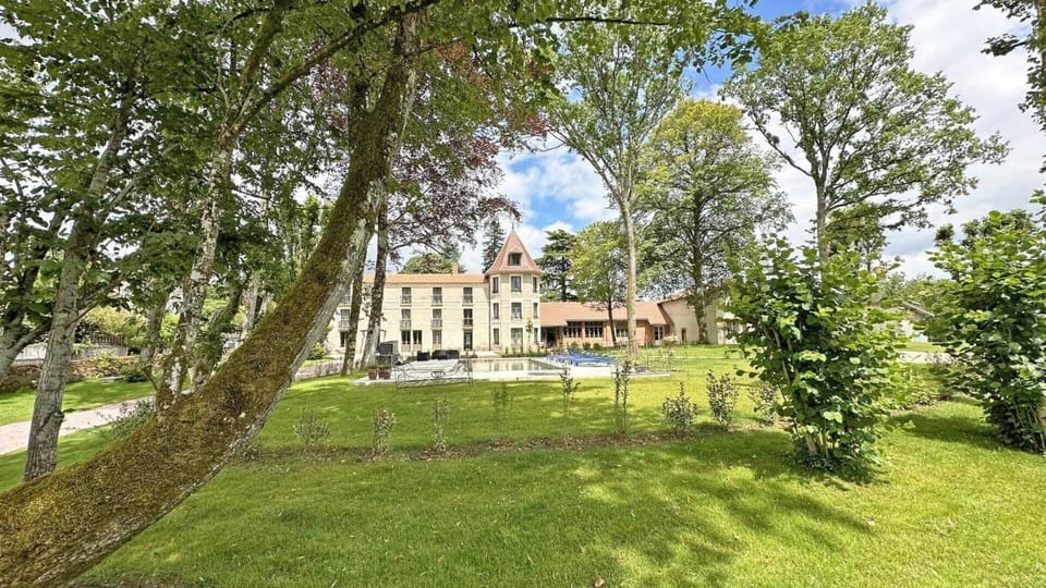 Property building, Garden, Garden view