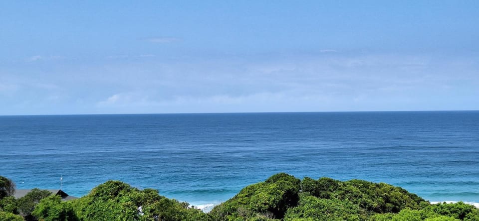 Seaview home, stone throw from beach House in KwaZulu-Natal