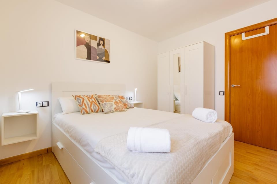 Living room, Bedroom