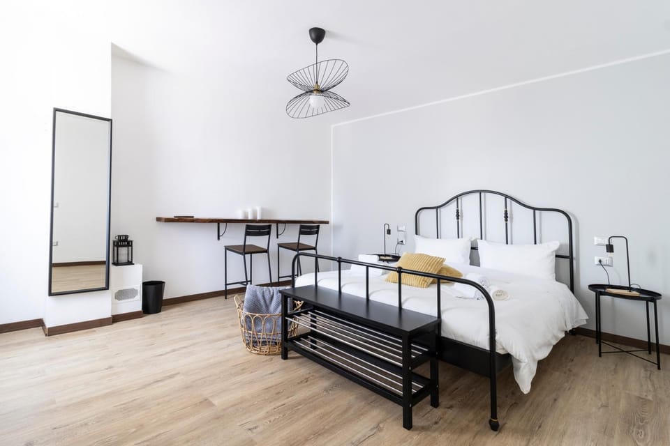 Property building, Living room, Bedroom